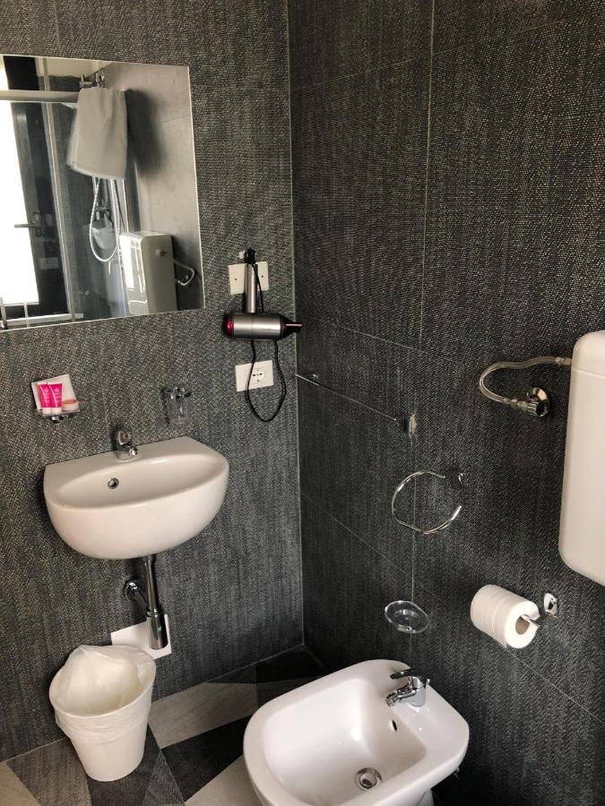 Vinsea Hotel 贝拉里亚-伊贾马里纳 外观 照片